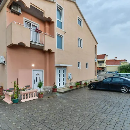 Borik Pedic Apartament *